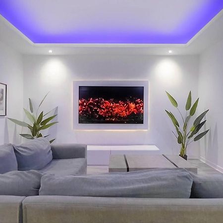Stunning Luxury Apartment Near Motherwell Wishaw  Exteriör bild