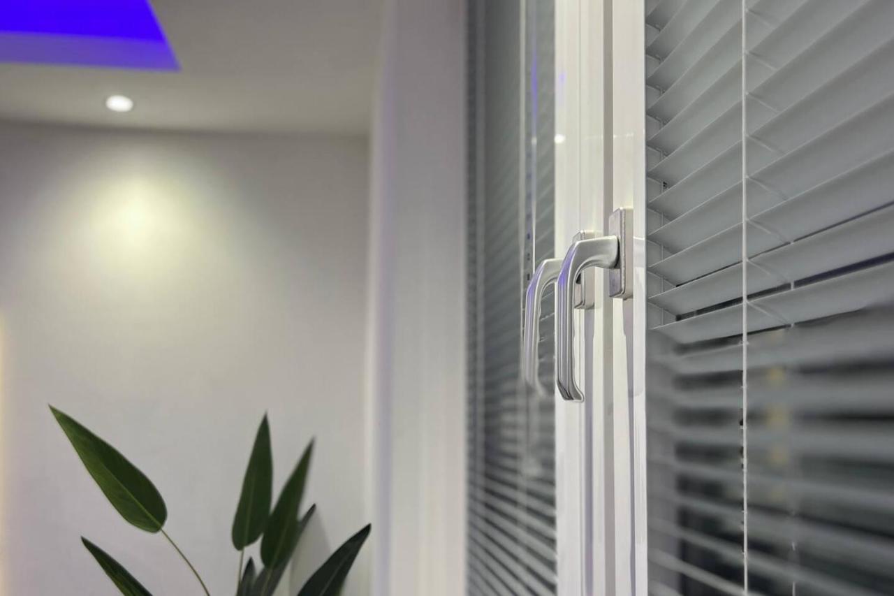 Stunning Luxury Apartment Near Motherwell Wishaw  Exteriör bild